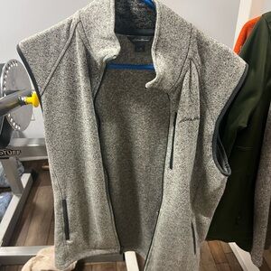 Eddie Bauer Gray Vest Versatile Layering Essential
